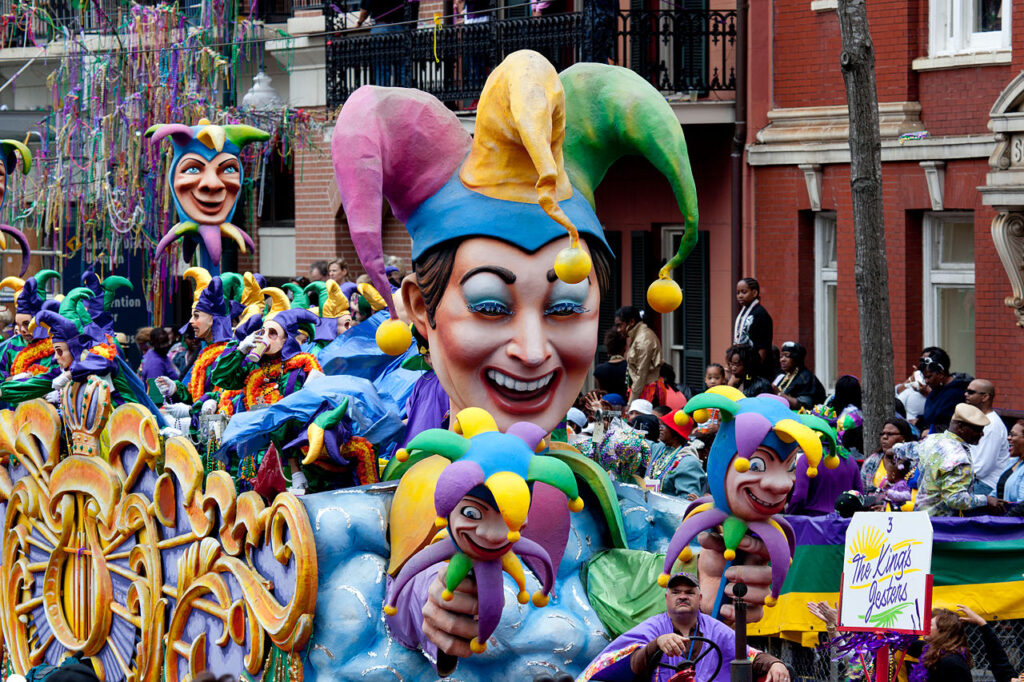 Top 10 Must-See Mardi Gras Parades in the U.S.