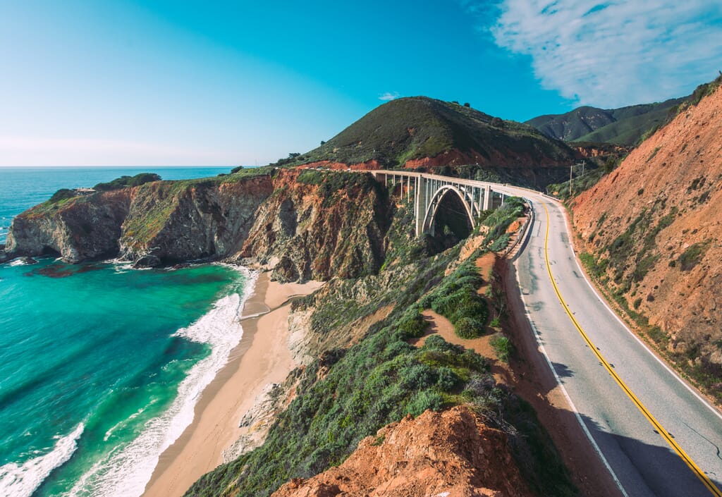 Top 10 Scenic Road Trips for Spring Travelers